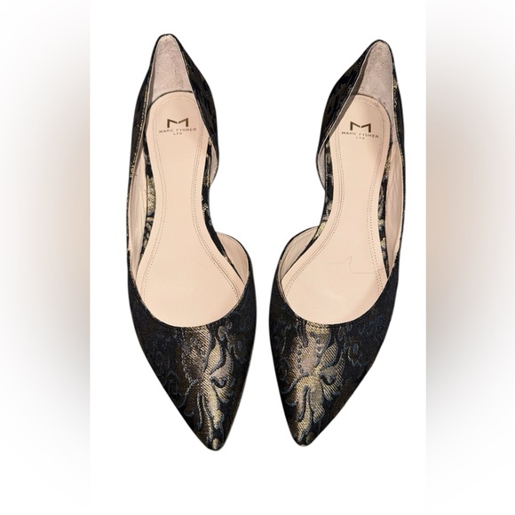 Marc Fisher Shoes - Picture 4 of 8